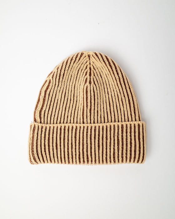 womens-pixel-beanie-in-oatmeal
