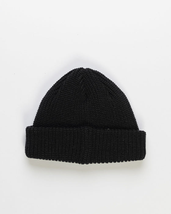 mens-united-thinsulate-beanie-in-black-2