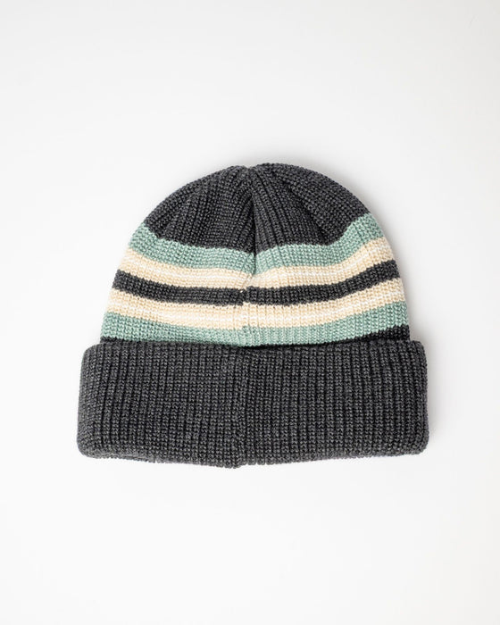 mens-big-red-beanie-in-carbon