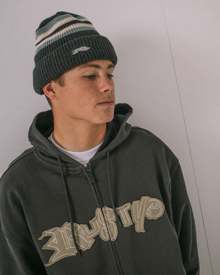 Mens Big Red Beanie in Carbon