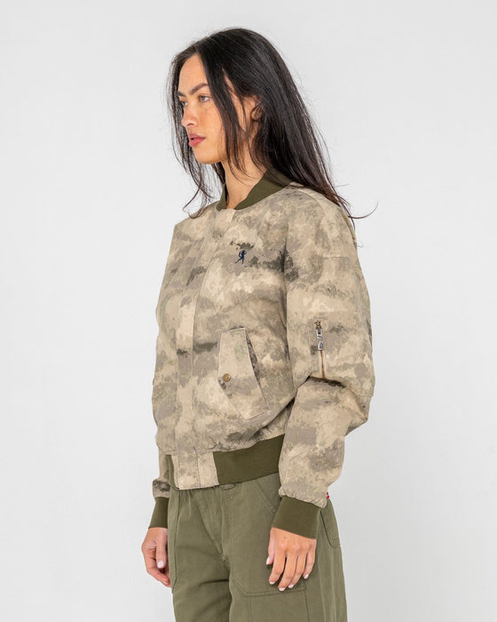 woman-wearing-fly-away-bomber-jacket-in-camo