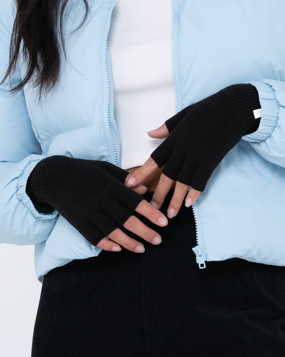 womens-twisted-sista-gloves-in-black