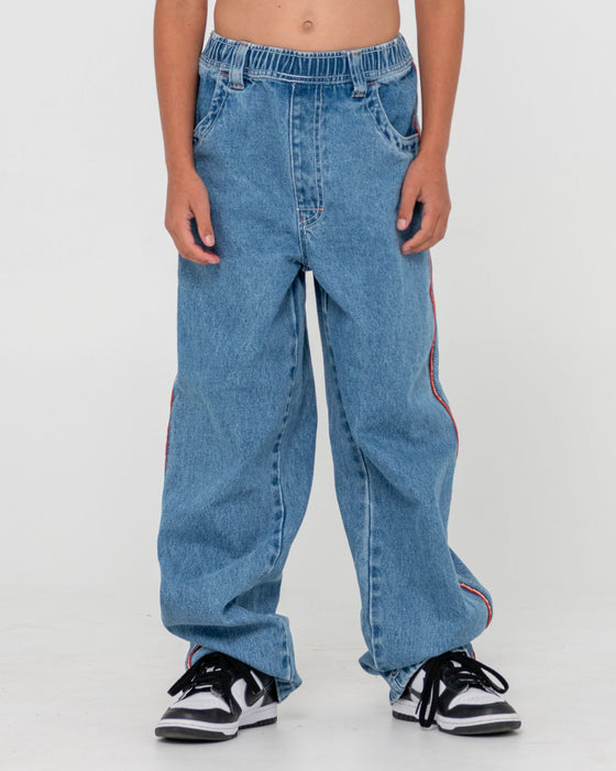 boy-wearing-flip-daddy-2-0-jean-boys-middy-blue-in-middy-blue