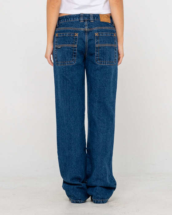 woman-wearing-suzy-straight-low-rise-jean-in-deep-sea-blue