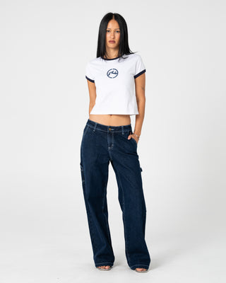 Woman wearing Billie 2.0 Low Rise Carpenter Jean in Indigo
