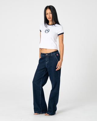 Woman wearing Billie 2.0 Low Rise Carpenter Jean in Indigo