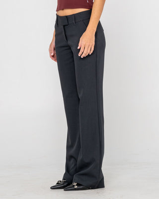 Woman wearing Finance Mummy Low Rise Suit Pant in Black