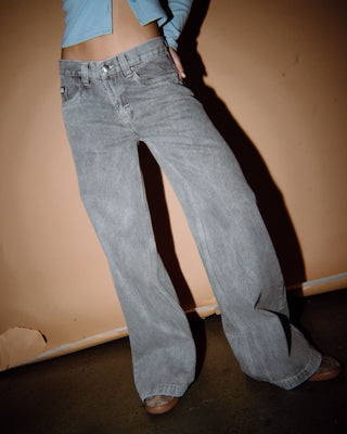 Woman wearing Wendy Wide Low Rise Denim Jean in London Summer