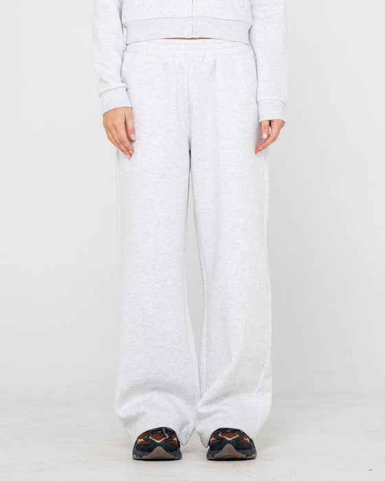 woman-wearing-trailer-trash-wide-leg-track-pant-in-ecru-marle
