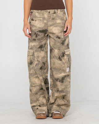 Woman wearing Camoozy Low Rise Cargo Pant in Camo
