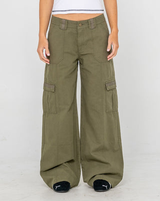 Woman wearing Ultra Cargo Low Rise Wide Pant in Army Green