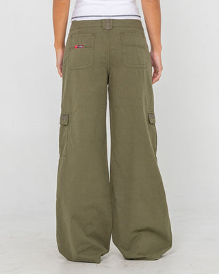 Woman wearing Ultra Cargo Low Rise Wide Pant in Army Green