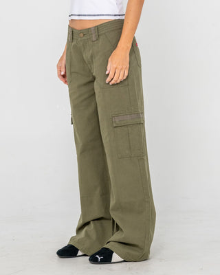 Woman wearing Ultra Cargo Low Rise Wide Pant in Army Green