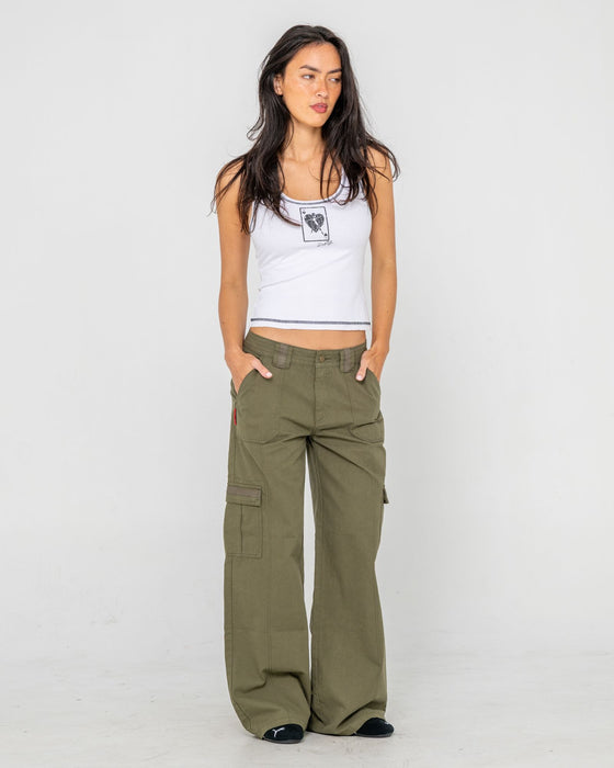 woman-wearing-ultra-cargo-low-rise-wide-pant-in-army-green