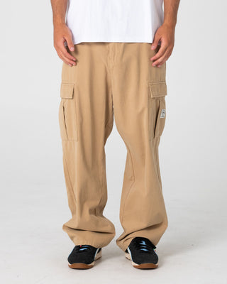 Man wearing Commando Cargo Pant in Light Khaki