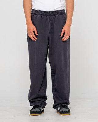Man wearing Big Dawg Track Pant in Black