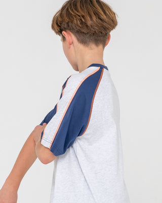 Boy wearing Fade R Short Sleeve Tee Boys in Ecru Marle