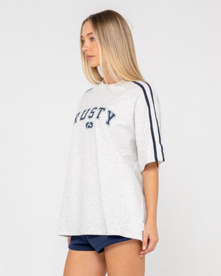 Woman wearing All Saint Collegiate OG Oversize Tee in Ecru Marle