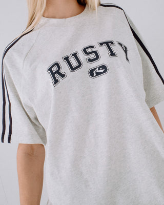 Woman wearing All Saint Collegiate OG Oversize Tee in Ecru Marle