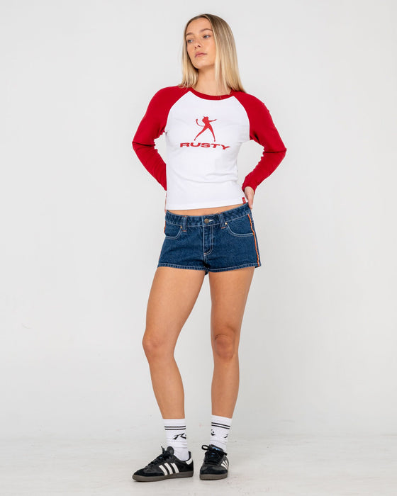 woman-wearing-devil-raglan-l-s-sleeve-fitted-tee-in-white