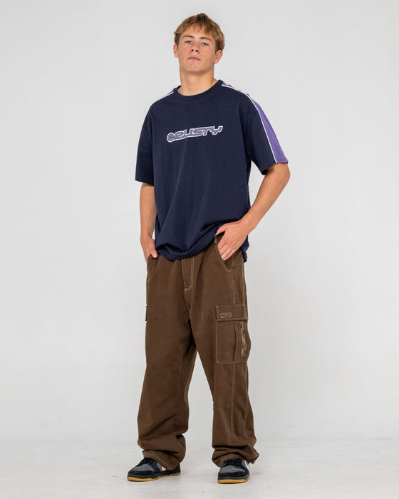 man-wearing-alonso-short-sleeve-tee-in-navy-blue-3