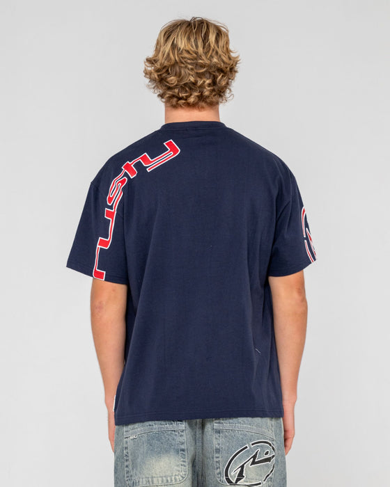 man-wearing-glaze-r-short-sleeve-tee-in-navy-blue