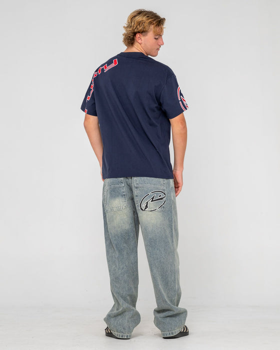 man-wearing-glaze-r-short-sleeve-tee-in-navy-blue