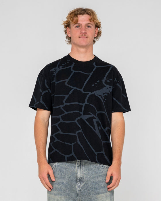 man-wearing-taipan-short-sleeve-tee-in-black