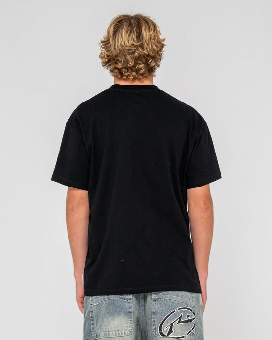 man-wearing-flip-daddy-2-0-short-sleeve-tee-in-black