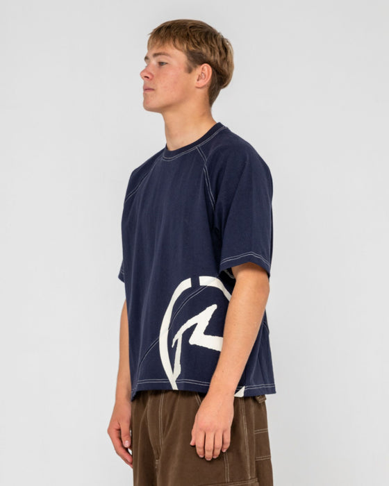 man-wearing-pablo-short-sleeve-heavy-tee-in-navy-blue