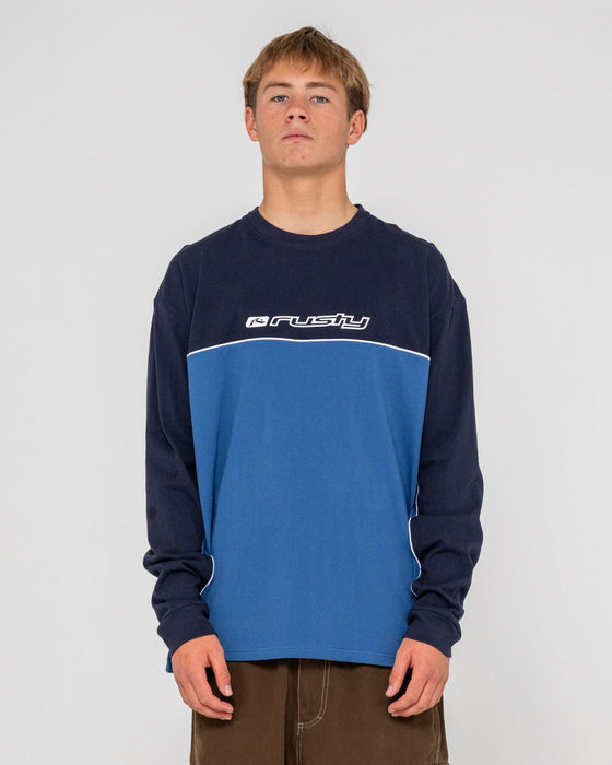 man-wearing-infinity-long-sleeve-tee-in-atlantic-blue