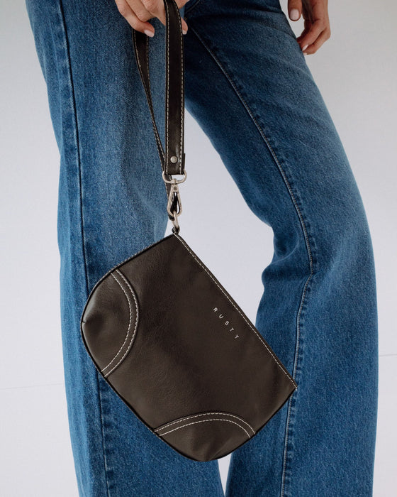 womens-mallory-clutch-in-black