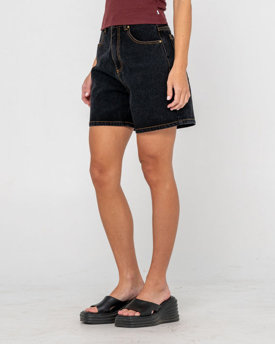 woman-wearing-cyprus-high-denim-short-in-black-out