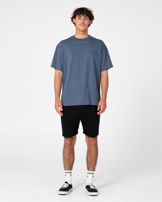 man-wearing-hooked-on-18-elastic-short-in-black