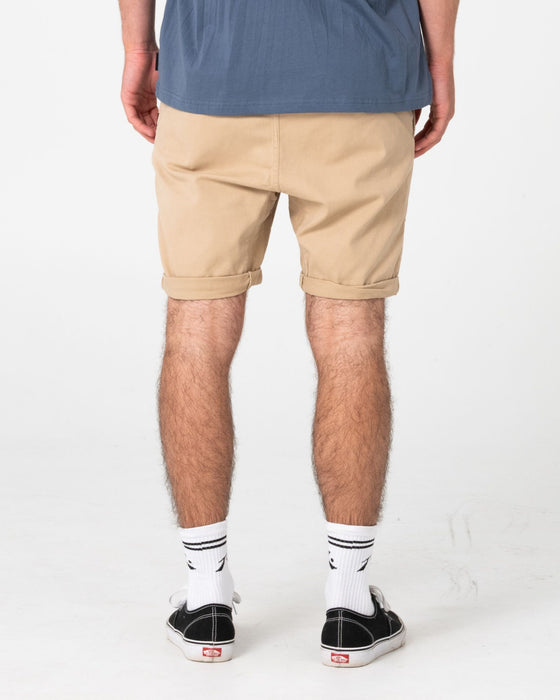 man-wearing-hooked-on-18-elastic-short-in-khaki