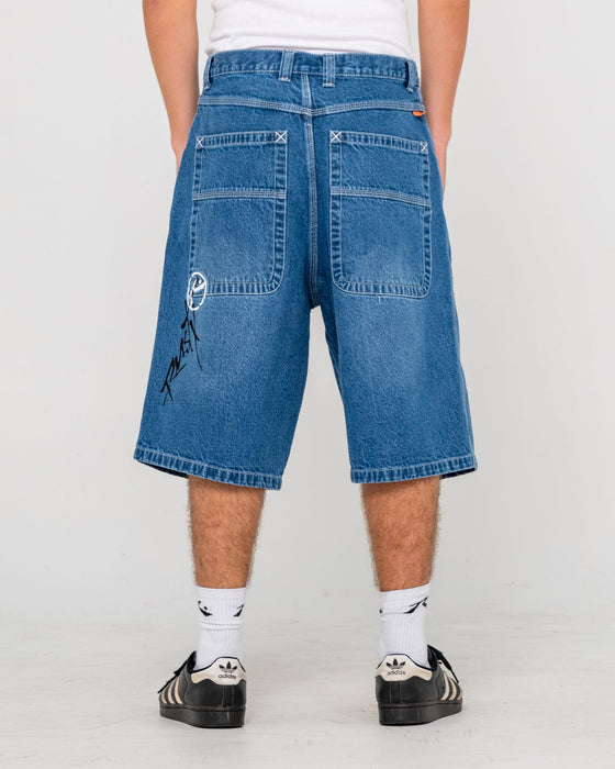 man-wearing-slappa-jort-in-middy-blue