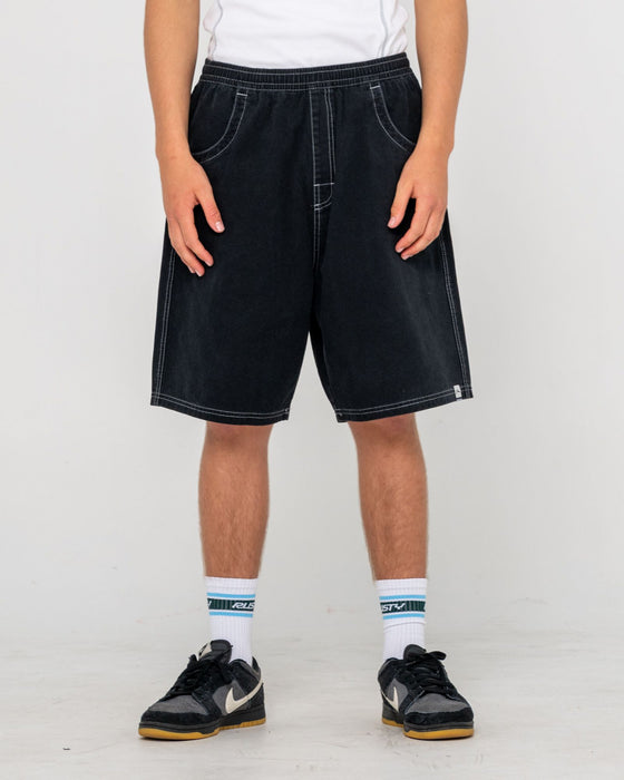 man-wearing-flip-daddy-elastic-baggy-short-in-black