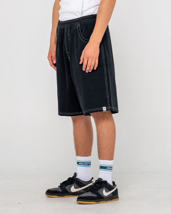 man-wearing-flip-daddy-elastic-baggy-short-in-black