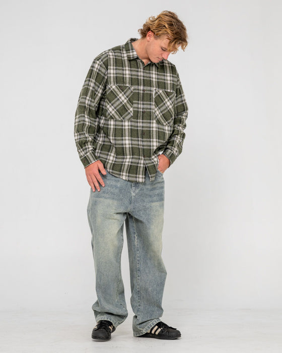 man-wearing-cobra-flannel-long-sleeve-shirt-in-army-green