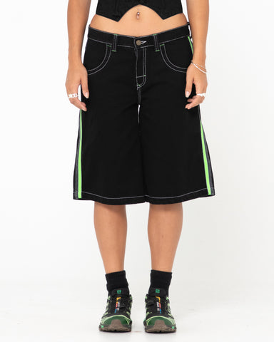 Woman wearing Long Mommy Low Rise Wide Leg Denim Short in Black Out/classic Green