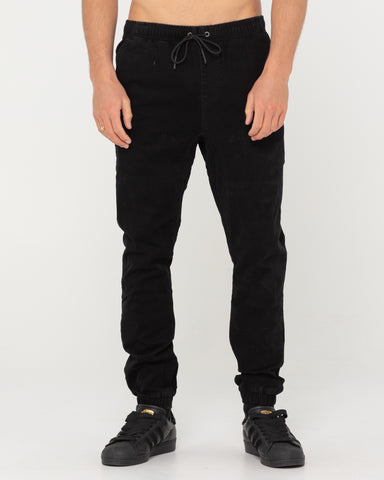 Man wearing Hook Out Elastic Pant in Black