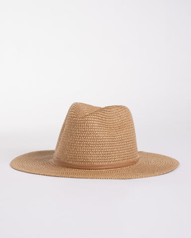 Womans Gisele Straw Hat in Natural / Caramel