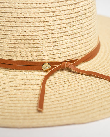 Womans Gisele Straw Hat in Natural 4