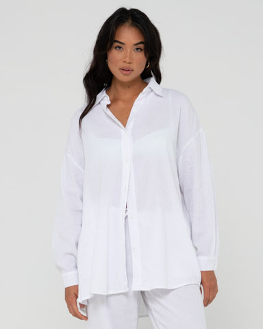 Woman wearing Vahala Oversized Long Sleeve Shirt in White