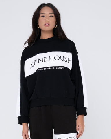 Woman wearing Alpine House Oversize Crew Neck Fleece in Black