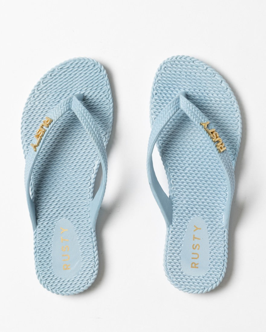 Rusty deals flip flops
