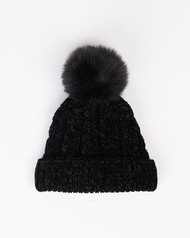 Womans Storm Beanie in Black