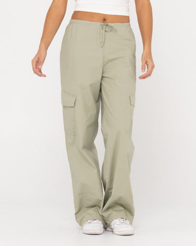 Woman wearing Milly Cargo Pant in Faded Pistachio