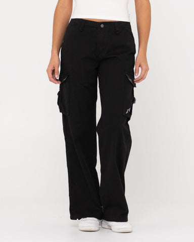 Woman wearing Tank Girl Low Rise Wide Fit Cargo Pant in Black