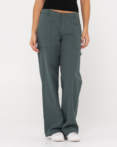 Woman wearing Billie Low Wide Carpenter Ripstop Pant in Army